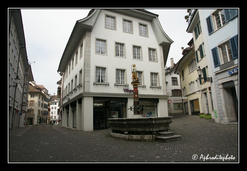 29 Hauptgasse et la fontaine de la Justice